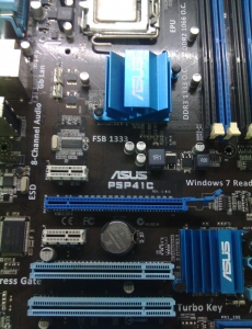 ASUS_P5P41C_(1).jpg